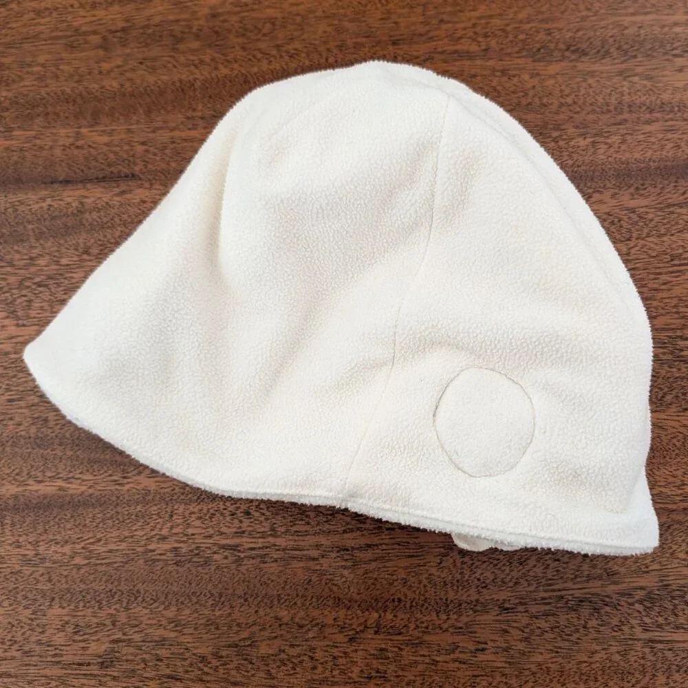 GapKids Girls Boys Ivory Soft Fleece Flower Hat Toque Beanie Sparkle - S/M